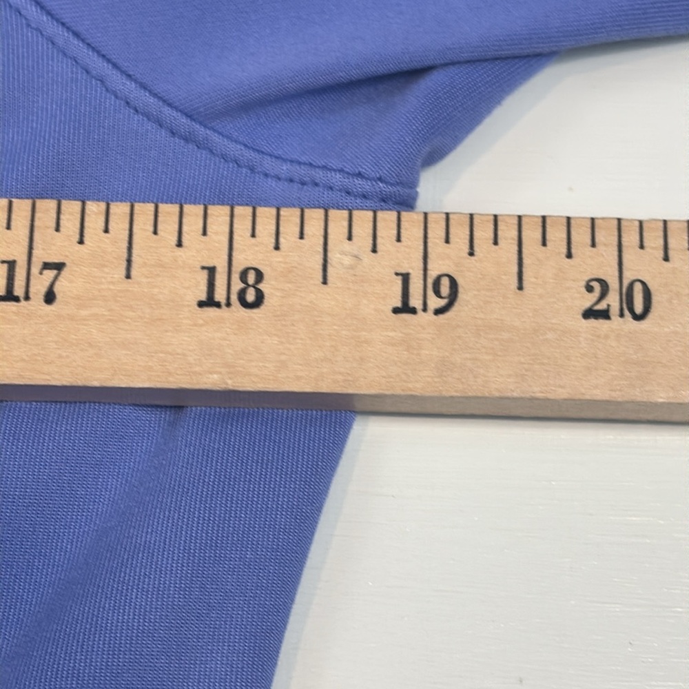 Bermuda Sands Shirt Womens Small Lavender Activewear - Picture 5 of 8